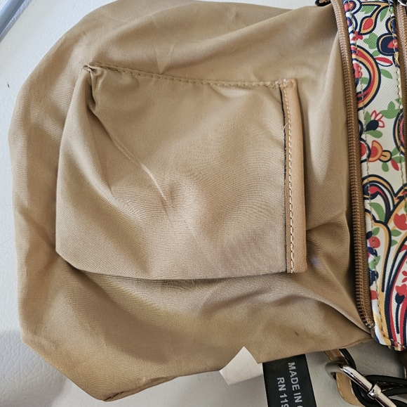 Giani Bernini Saffiano Multi-Color Paisley Print Crossbody Messenger Bag Purse - Picture 13 of 15